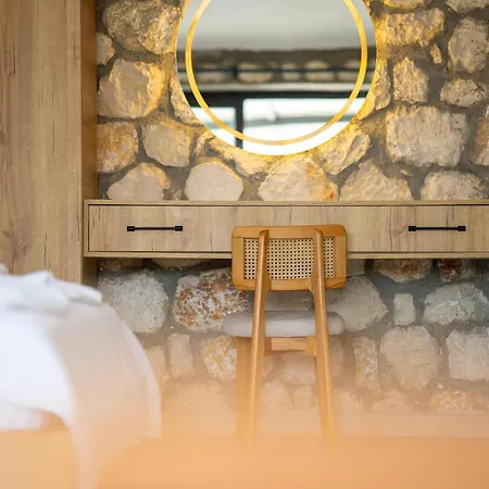 Zora Beyaz Tas Villalari Hotell *