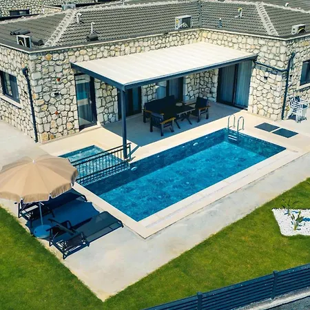 Hotel Zora Beyaz Tas Villalari *