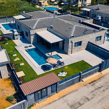 Zora Beyaz Tas Villalari Hotel *