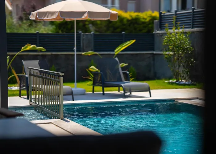 Zora Beyaz Tas Villalari 호텔