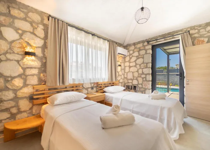 Zora Beyaz Taş Villaları Otel Fethiye